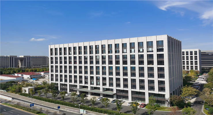 上海長三角電商中心招商熱線，一站式解決企業(yè)辦公需求！