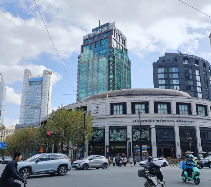 上海靜安區(qū)南京西路寫字樓招商匯總，助您把握市場脈搏