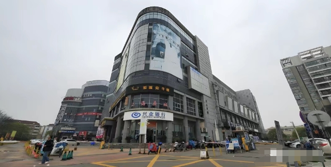 上海浦東新區(qū)出售獨(dú)棟：惠南板塊整棟商業(yè)綜合體，全業(yè)態(tài)空白填補(bǔ)者，掘金新機(jī)遇！